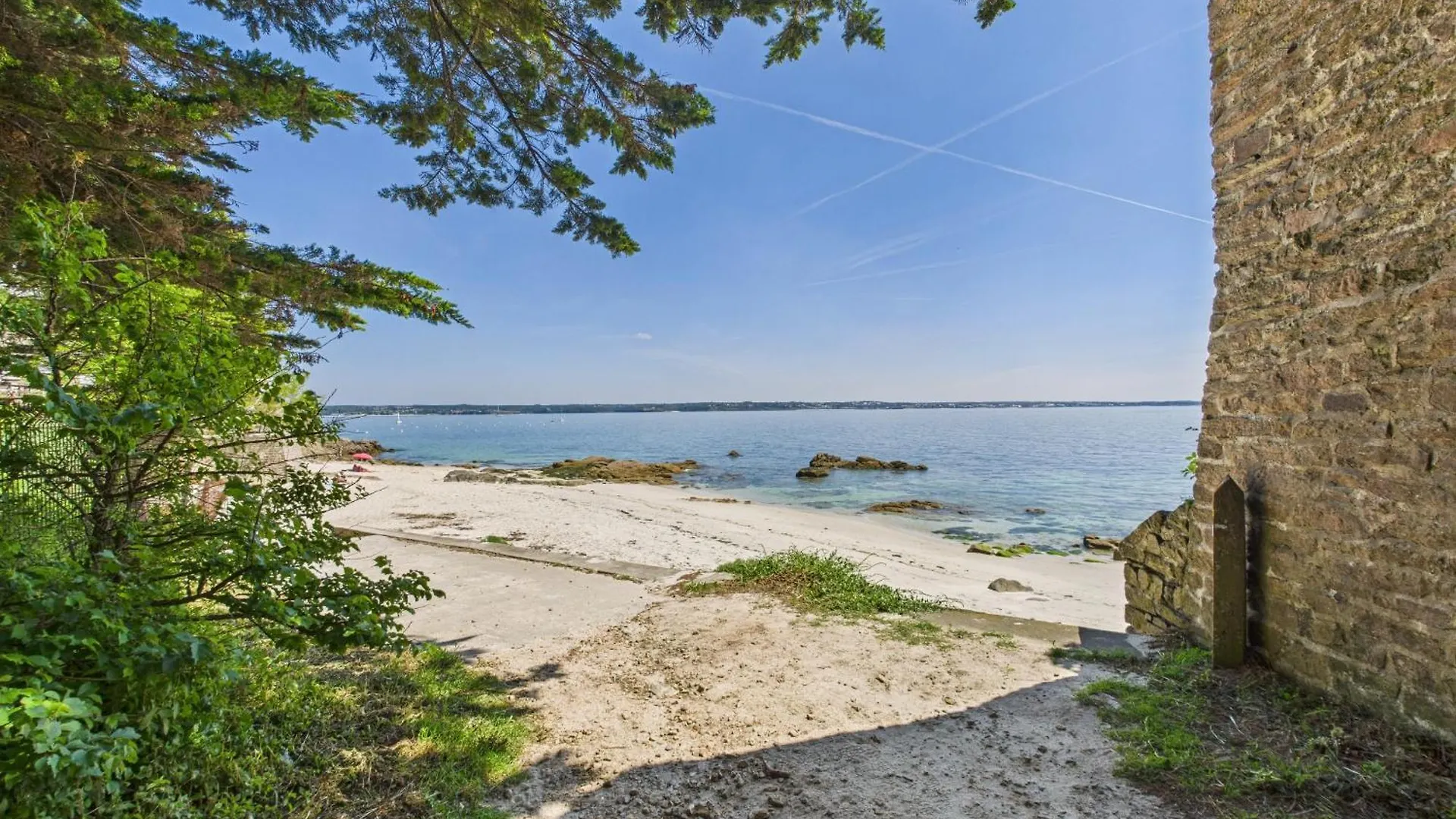 Apartman 300 M De La Plage - Appart Pour 4 Avec Balcon Fouesnant