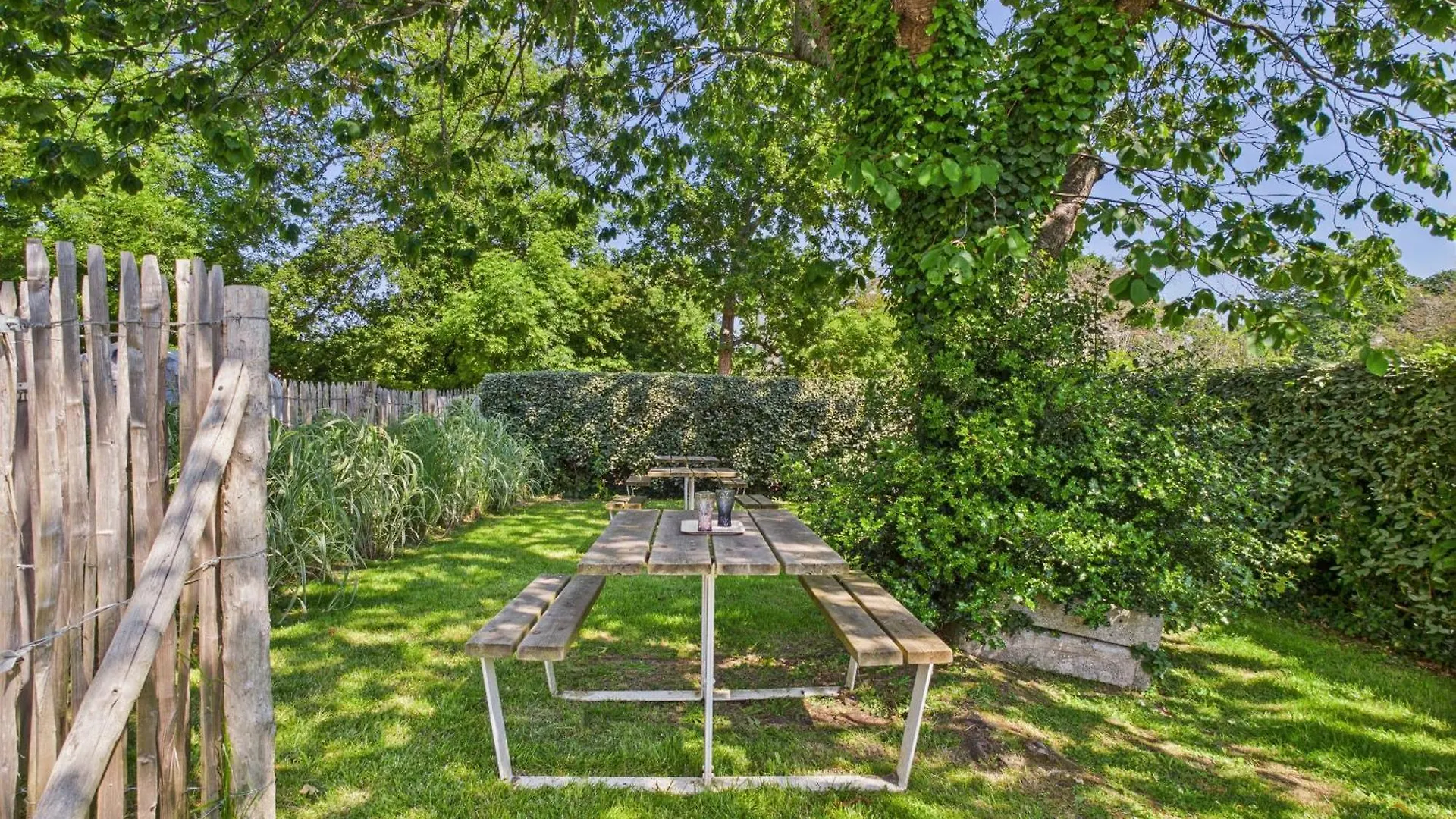 300 M De La Plage - Appart Pour 4 Avec Balcon Fouesnant Apartman
